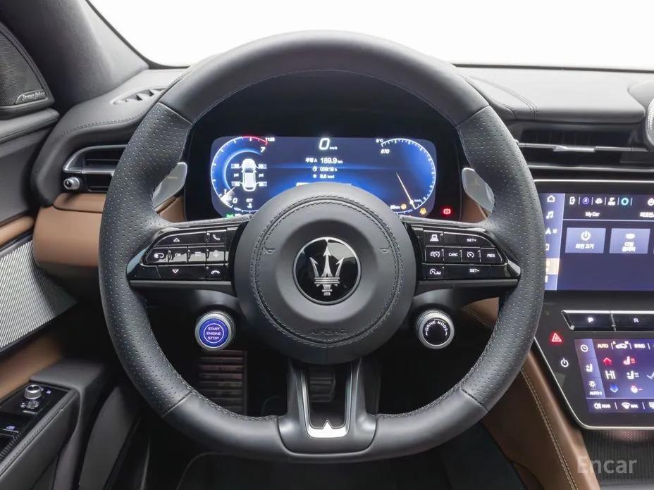 Фото 13 - Maserati Grecale