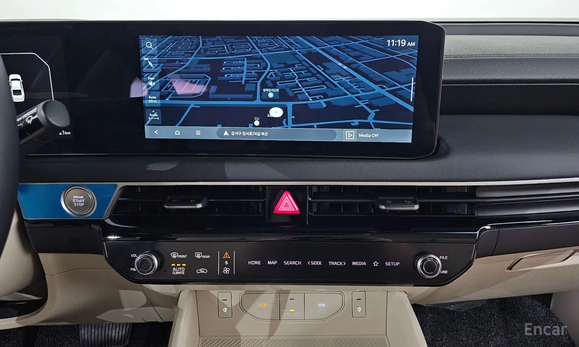 Фото 14 - Kia K8