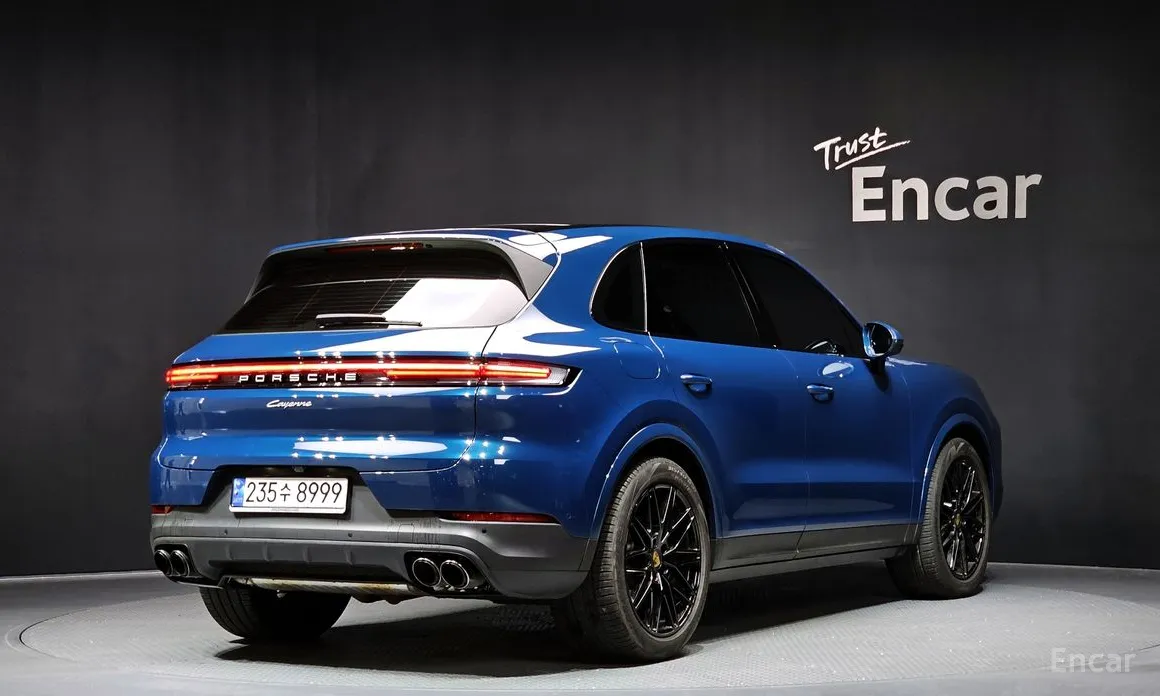 Фото 2 - Porsche Cayenne