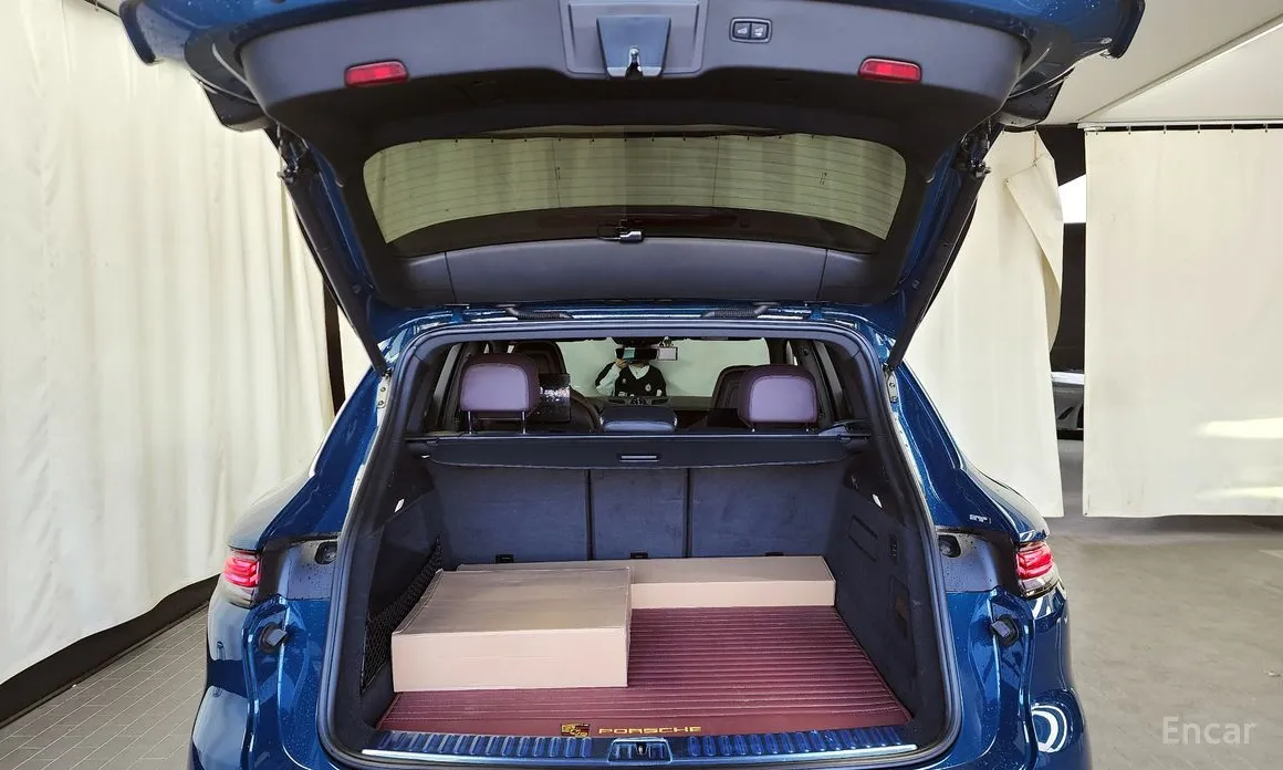 Фото 20 - Porsche Cayenne