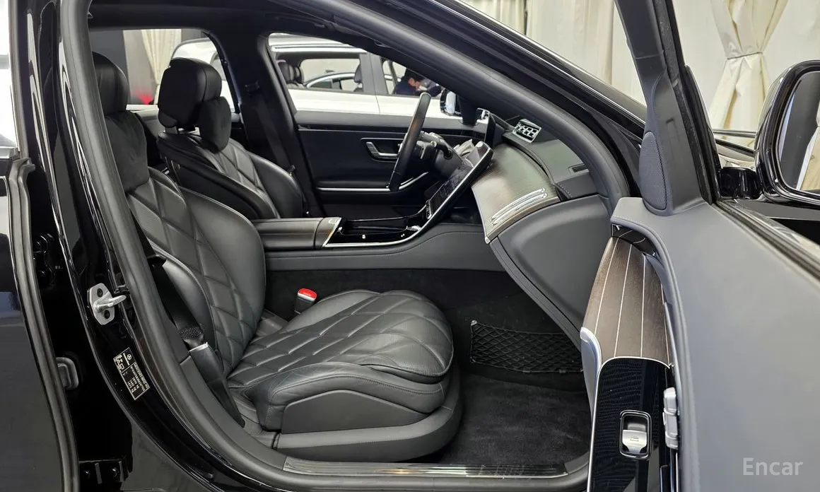 Фото 11 - Mercedes-Benz S-Class