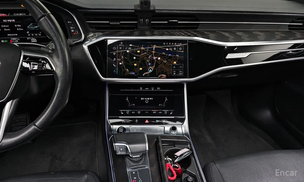 Фото 14 - Audi A6