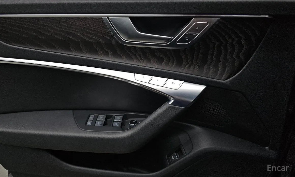 Фото 17 - Audi A6