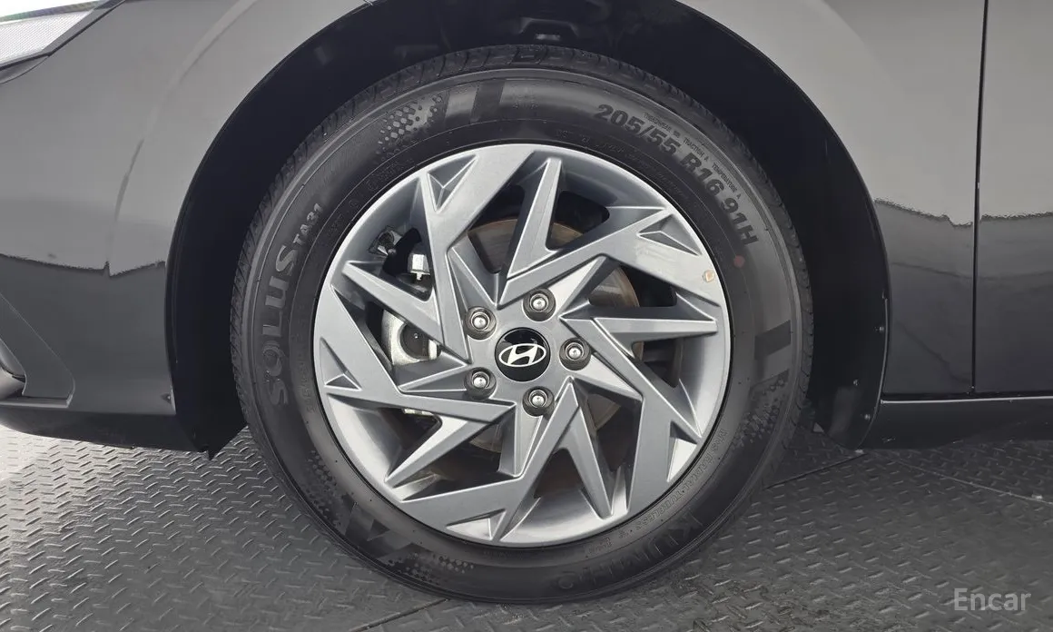 Фото 5 - Hyundai Avante