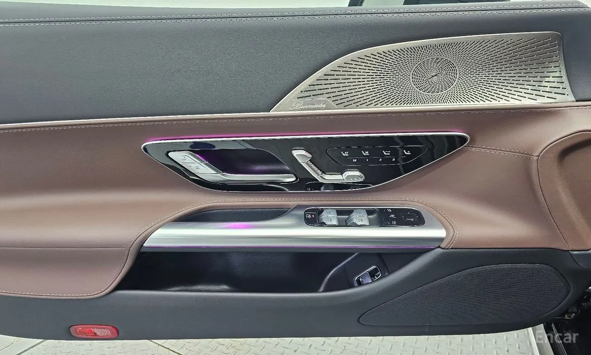 Фото 20 - Mercedes-Benz SL-Class