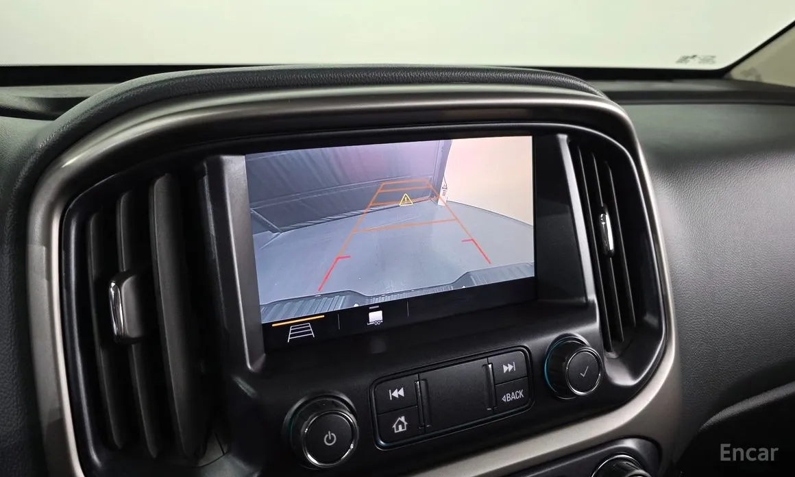 Фото 16 - Chevrolet Colorado