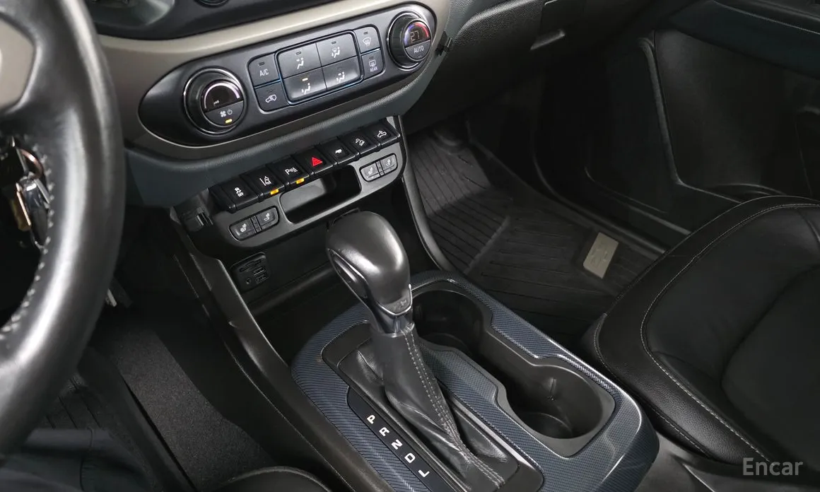 Фото 9 - Chevrolet Colorado