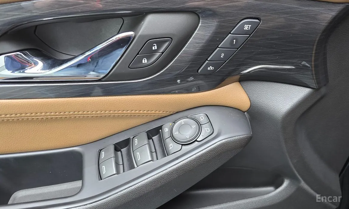 Фото 14 - Chevrolet Traverse