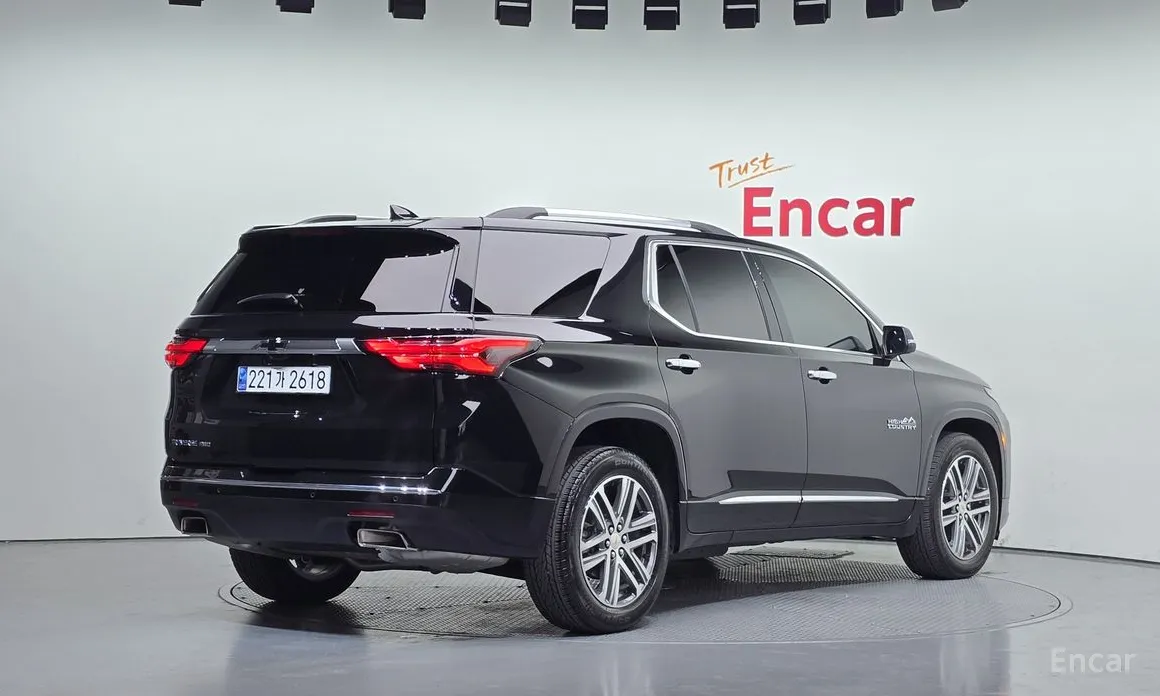 Фото 2 - Chevrolet Traverse