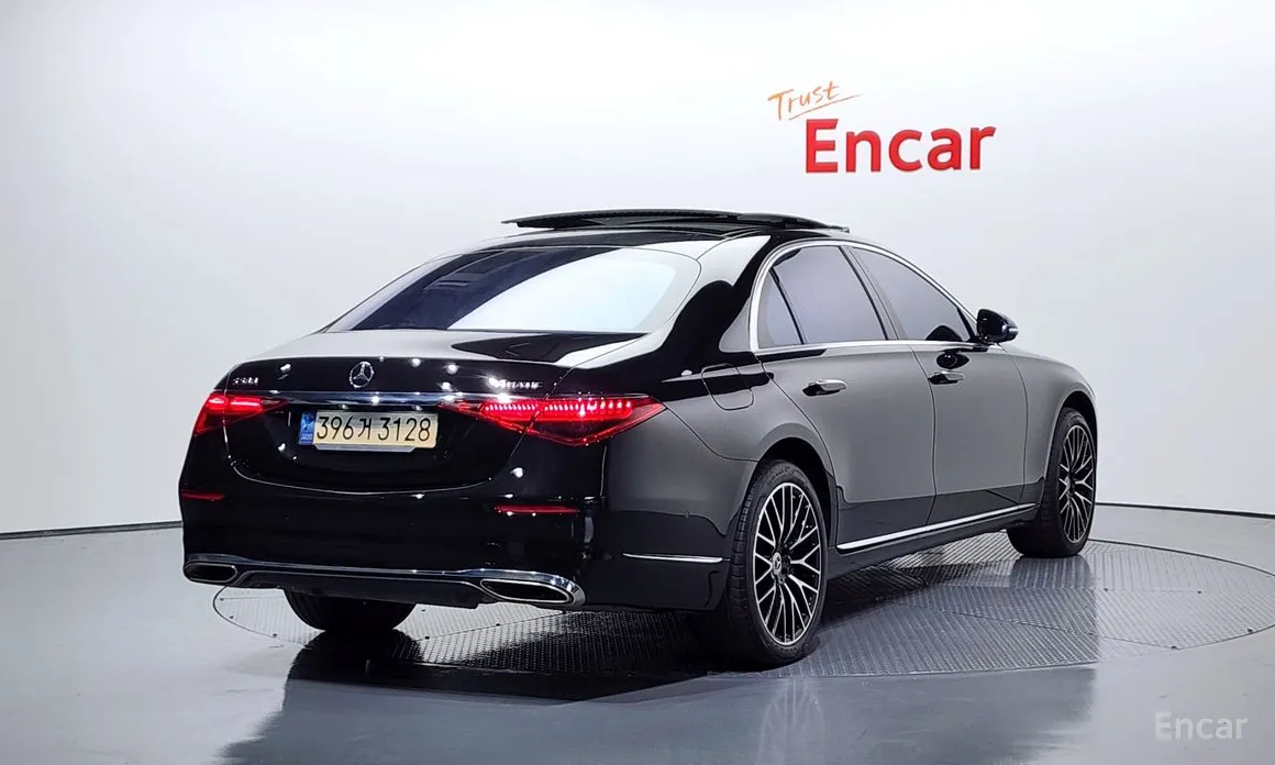 Фото 2 - Mercedes-Benz S-Class