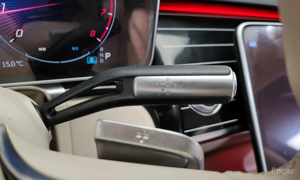 Фото 9 - Mercedes-Benz S-Class