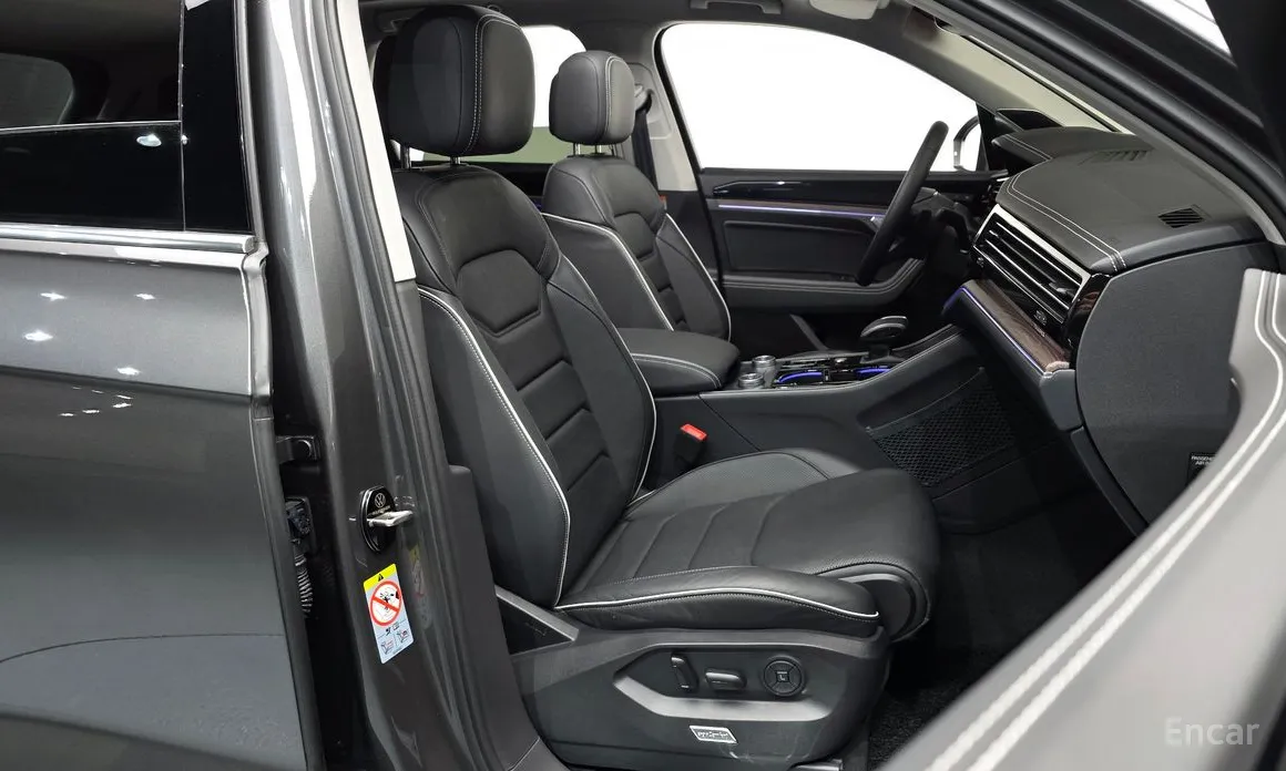 Фото 10 - Volkswagen Touareg