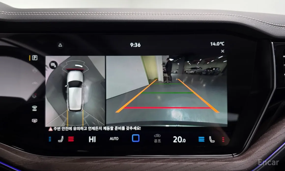 Фото 16 - Volkswagen Touareg