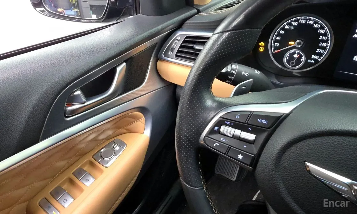 Фото 17 - Genesis G70