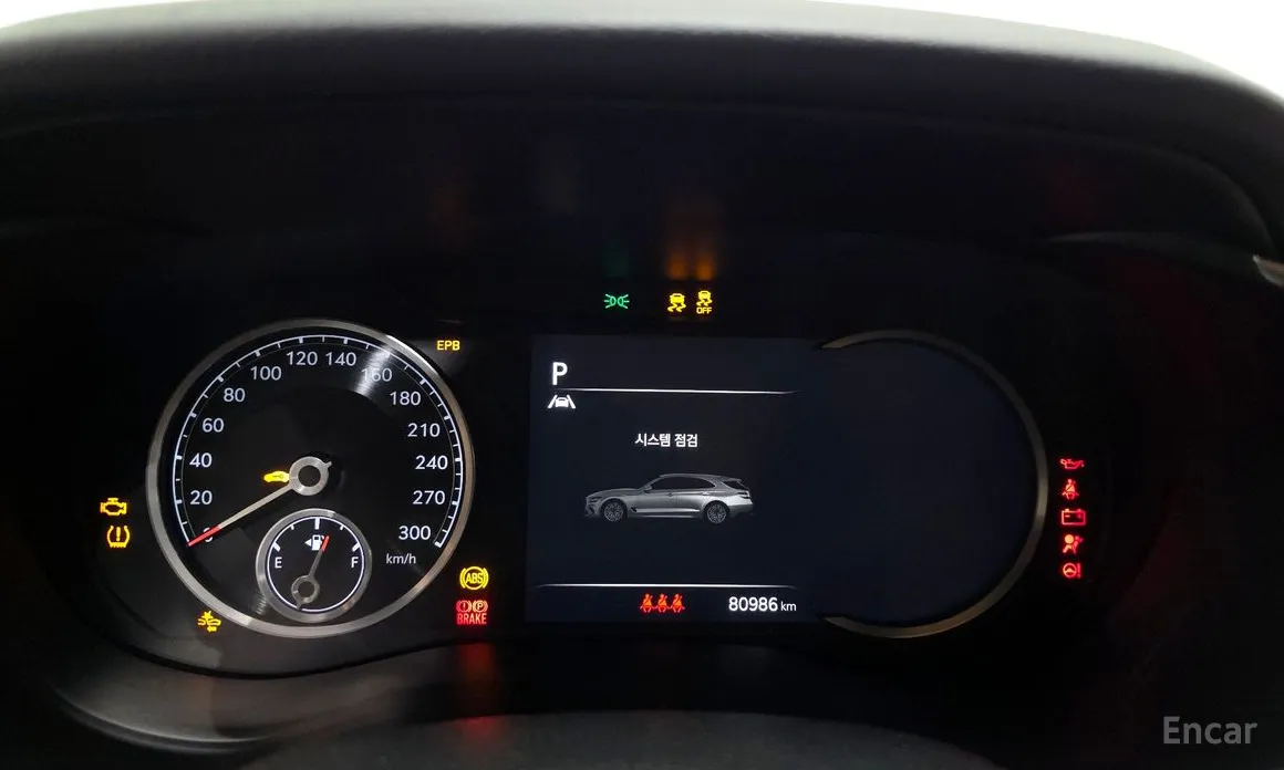 Фото 8 - Genesis G70