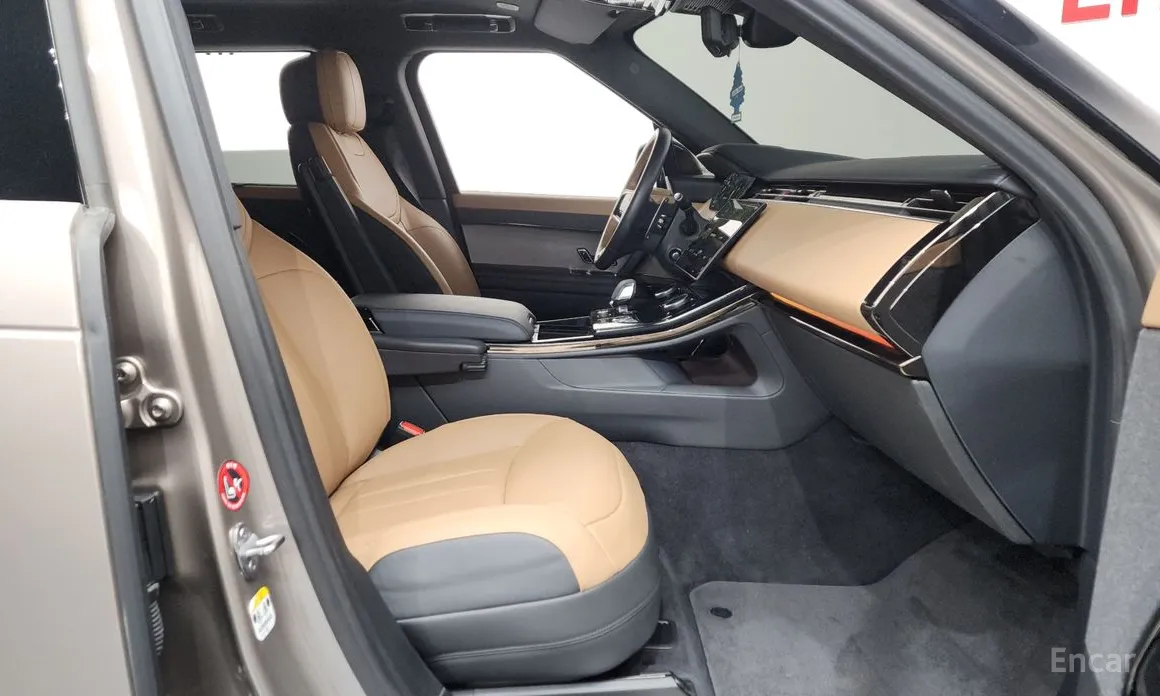 Фото 11 - Land Rover Range Rover Sport