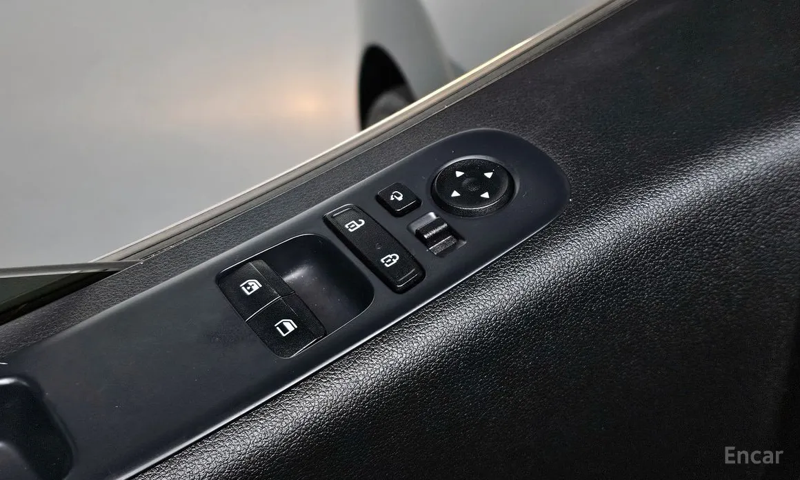 Фото 18 - Hyundai Staria