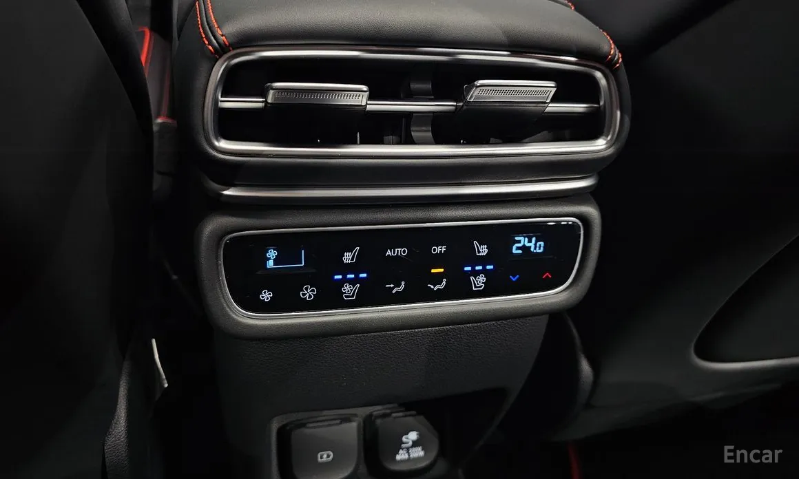 Фото 17 - Genesis GV80