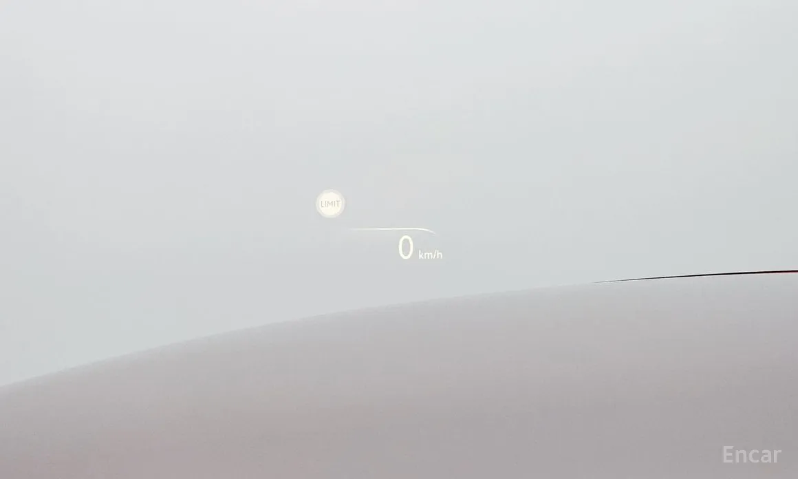 Фото 17 - Rolls-Royce Cullinan