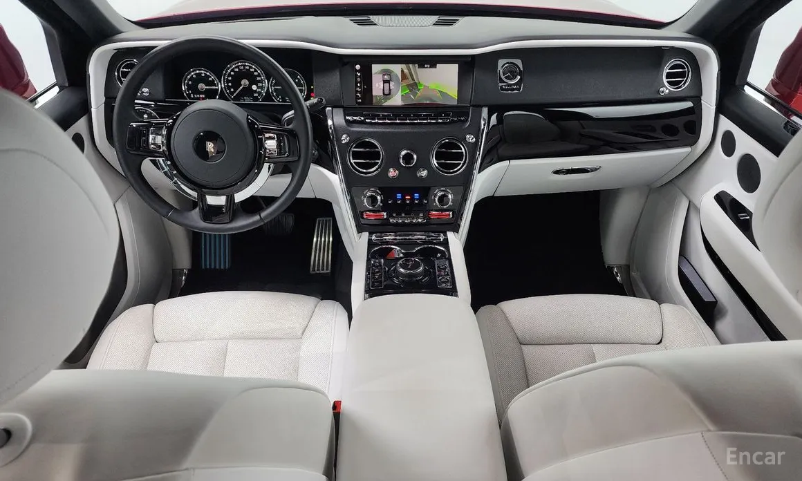 Фото 7 - Rolls-Royce Cullinan