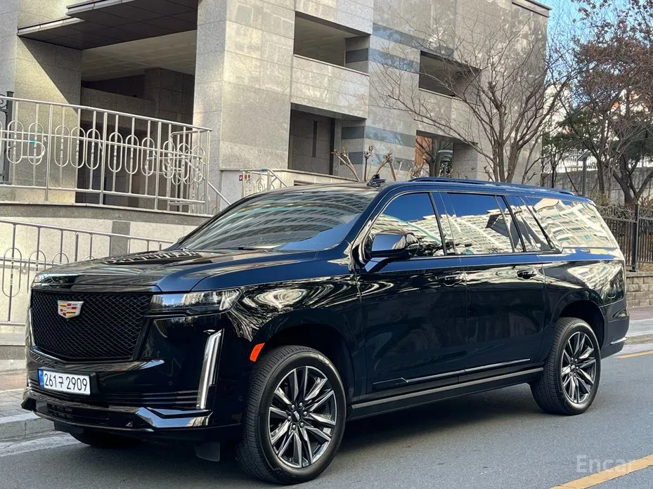 Фото 1 - Cadillac Escalade