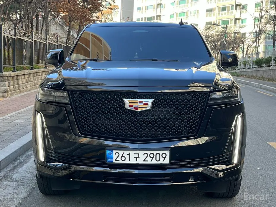 Фото 3 - Cadillac Escalade