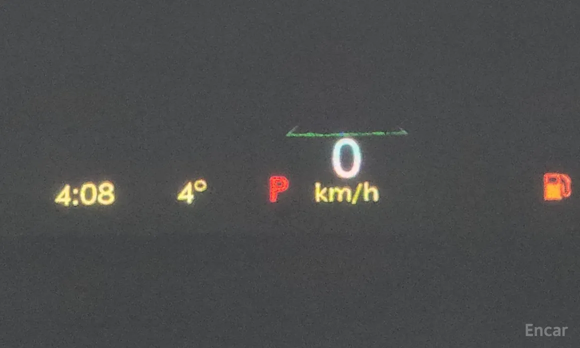 Фото 18 - Lincoln Aviator