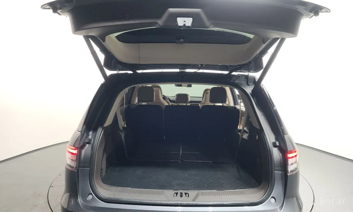 Фото 20 - Lincoln Aviator