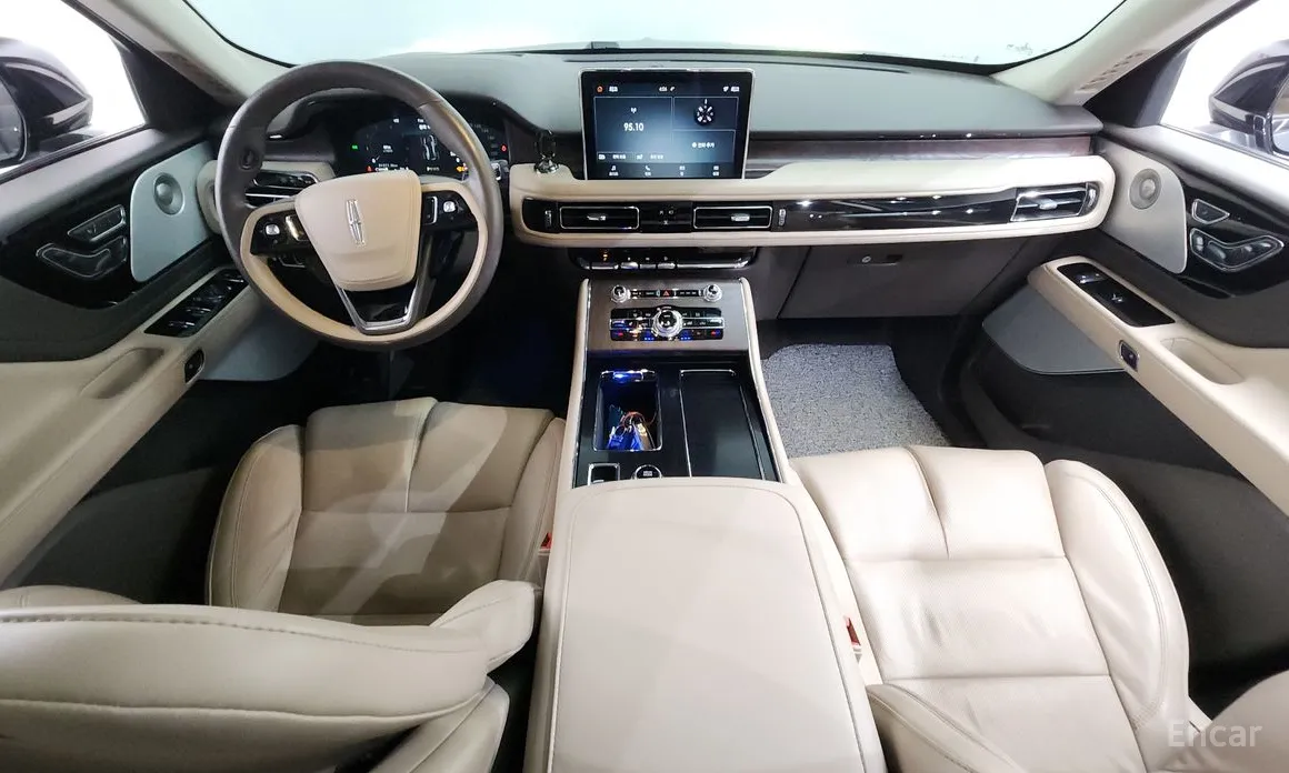 Фото 7 - Lincoln Aviator