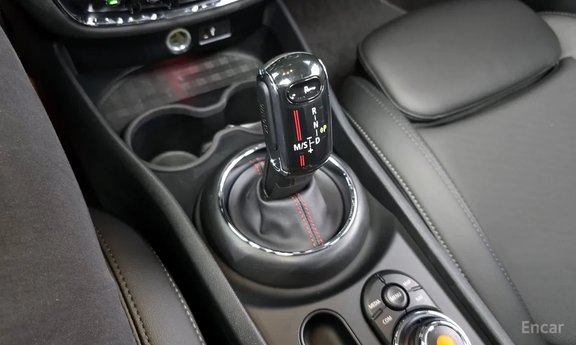 Фото 9 - Mini Clubman