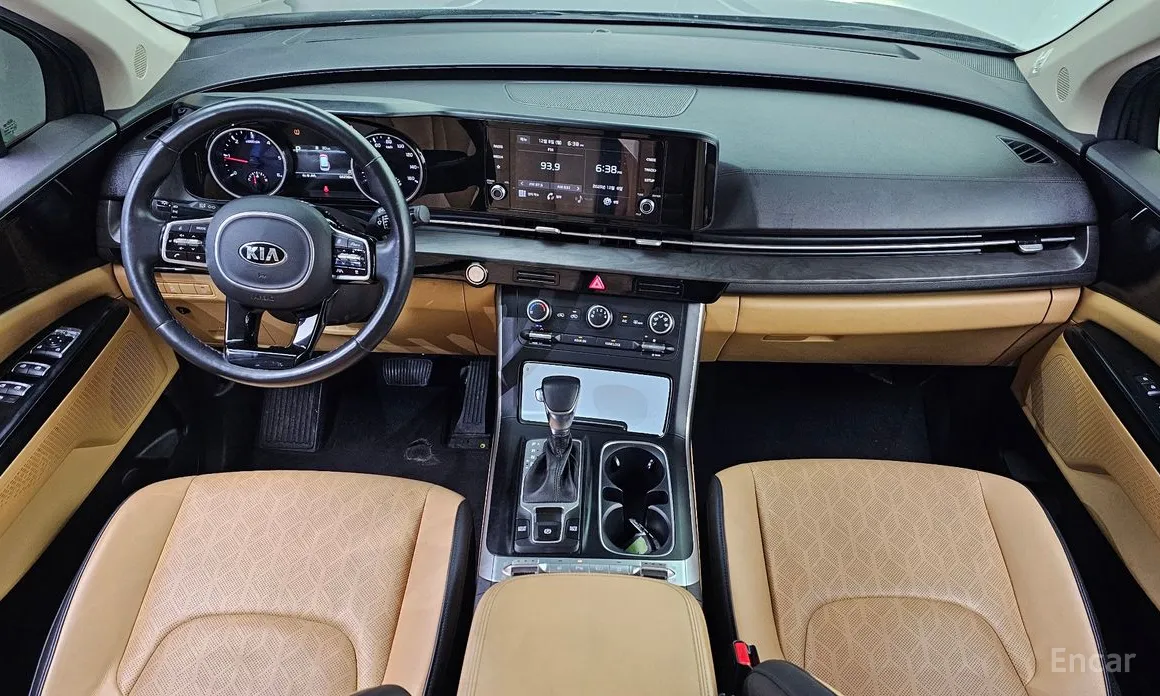 Фото 7 - Kia Carnival