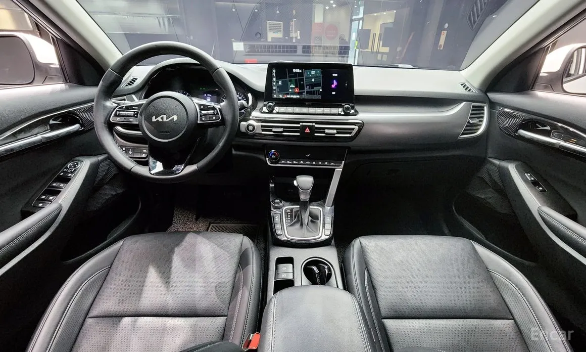 Фото 7 - Kia Seltos