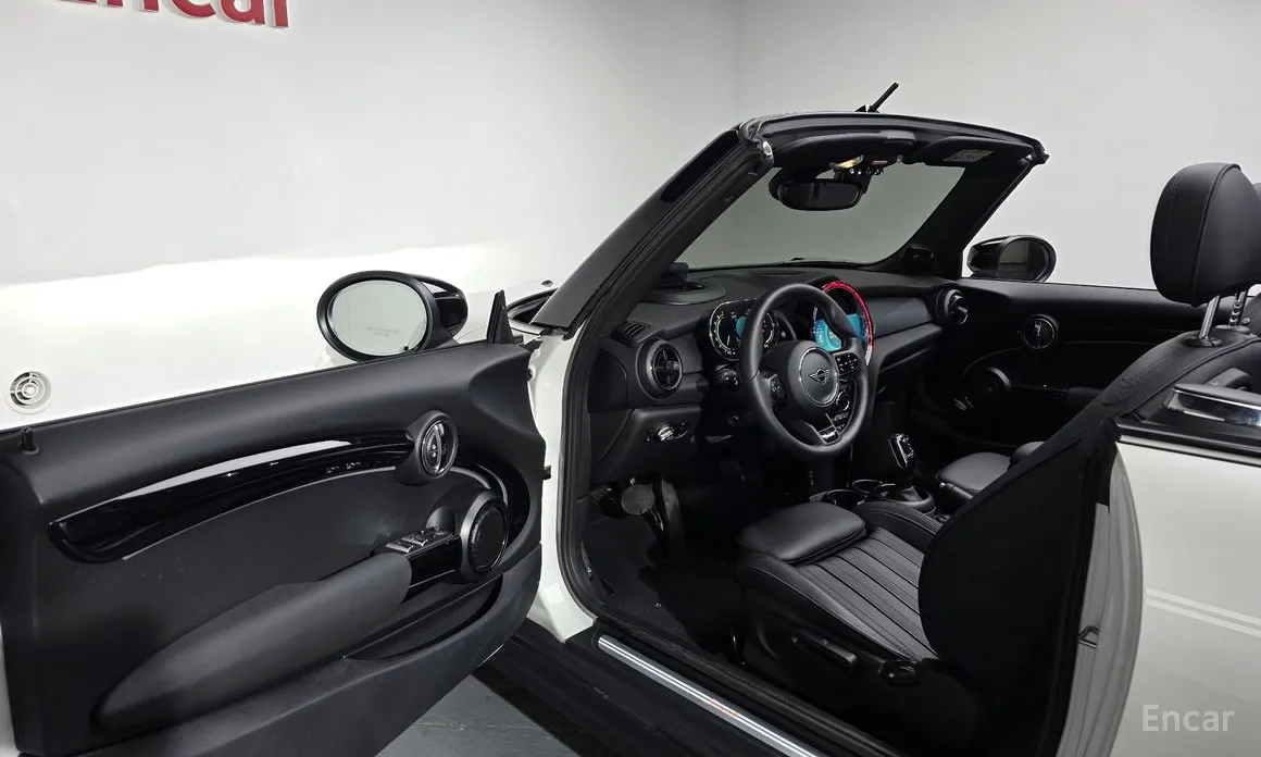 Фото 12 - Mini Cooper Convertible