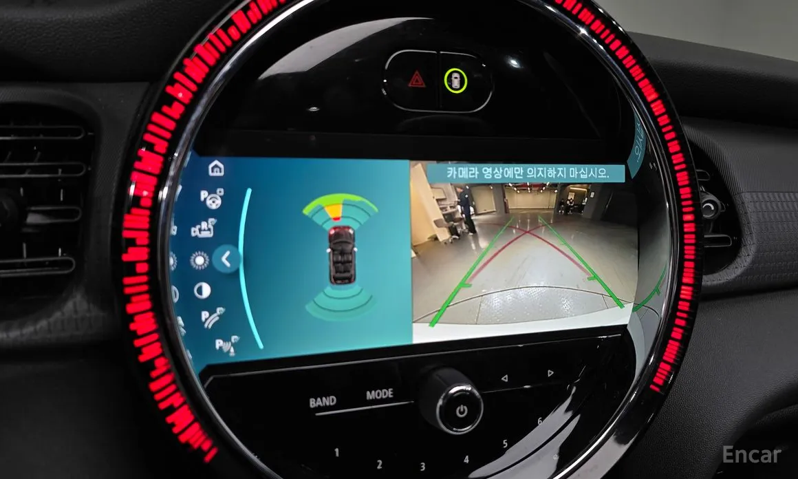 Фото 15 - Mini Cooper Convertible