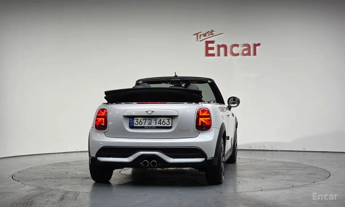 Фото 4 - Mini Cooper Convertible