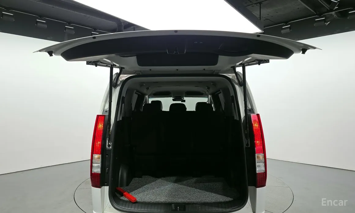 Фото 20 - Hyundai Staria