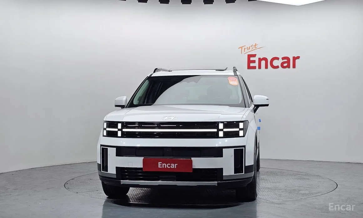 Фото 3 - Hyundai Santa Fe