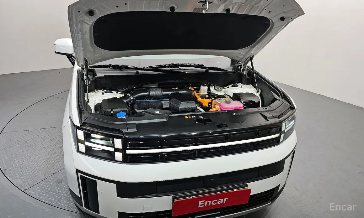 Фото 6 - Hyundai Santa Fe