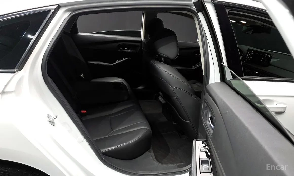 Фото 12 - Honda Accord