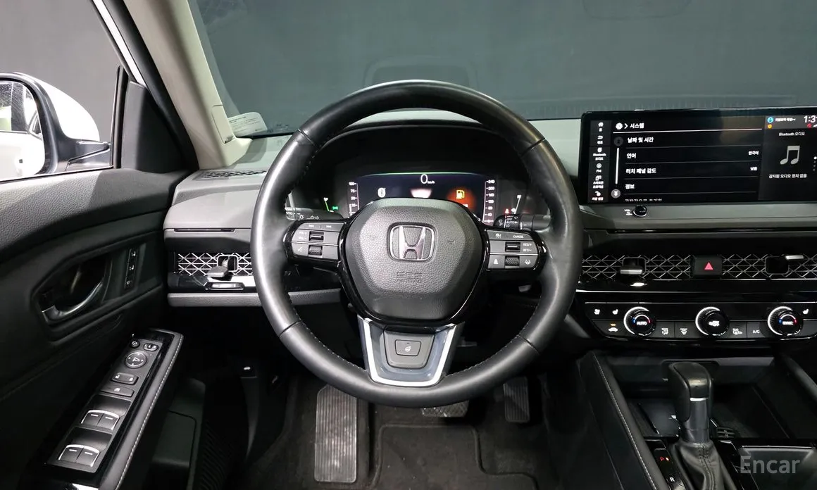 Фото 13 - Honda Accord