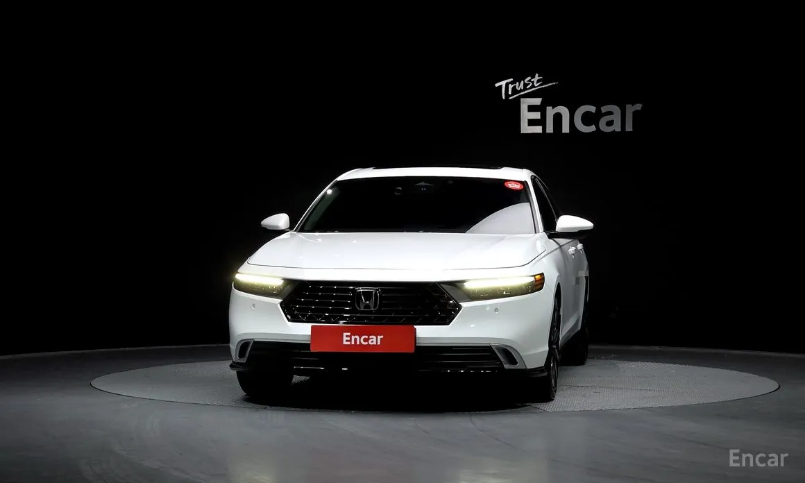 Фото 3 - Honda Accord