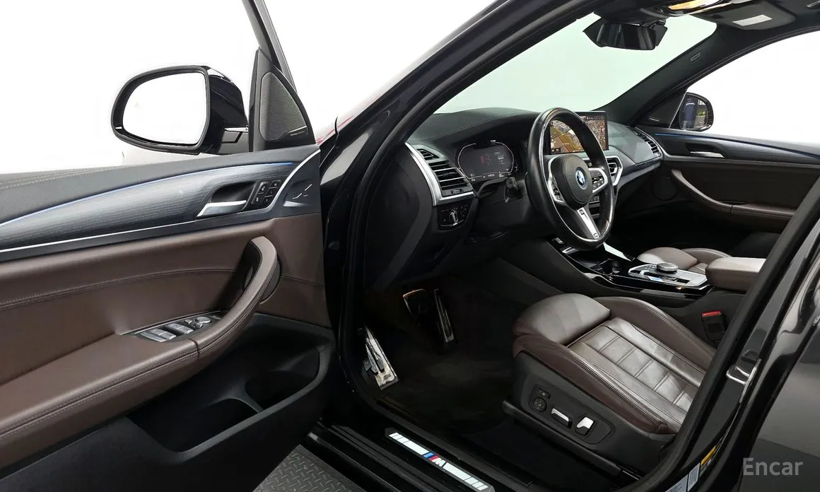 Фото 10 - BMW iX3