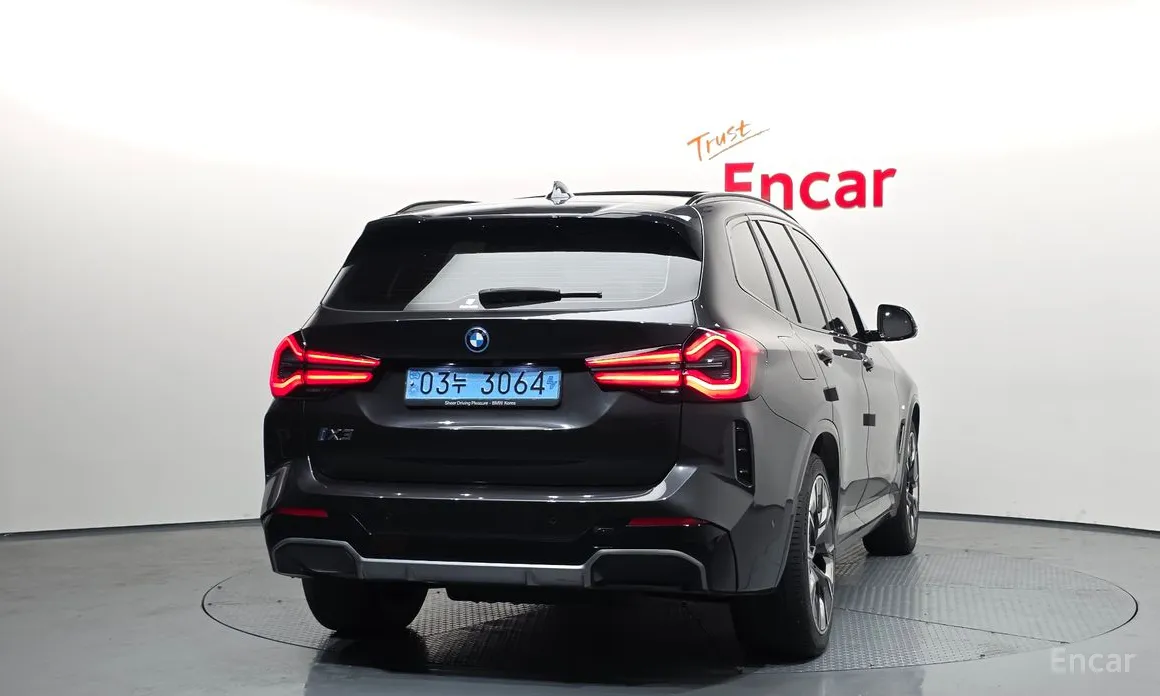 Фото 4 - BMW iX3