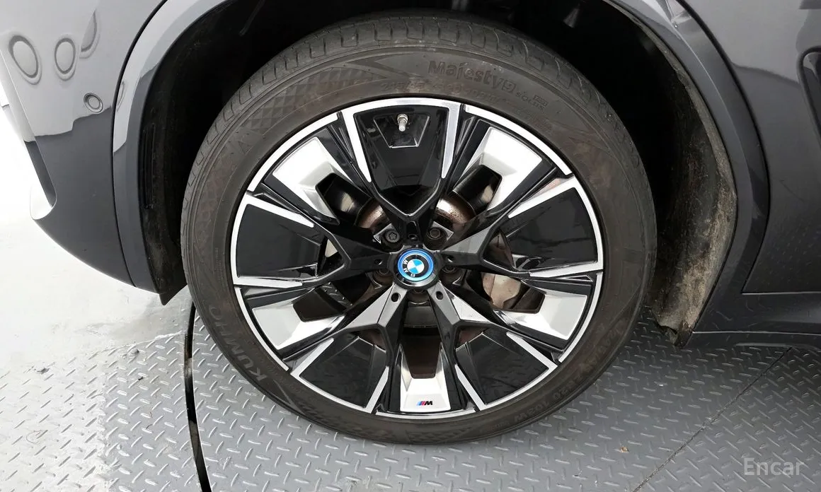 Фото 5 - BMW iX3
