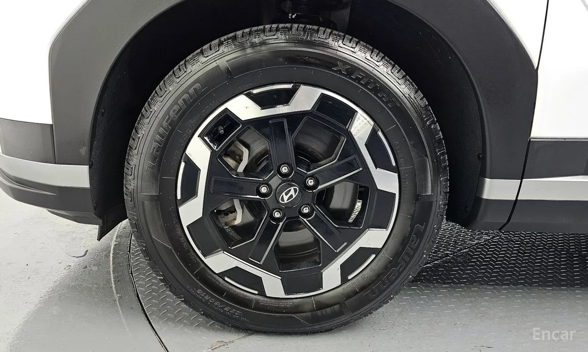 Фото 5 - Hyundai Santa Fe