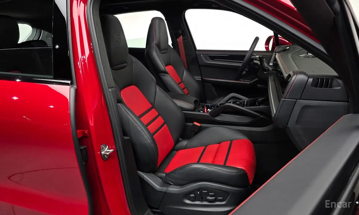 Фото 10 - Porsche Cayenne