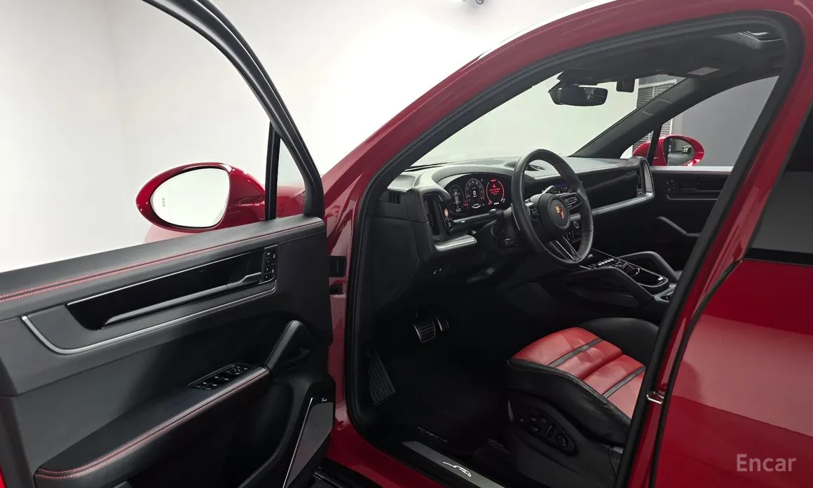 Фото 12 - Porsche Cayenne