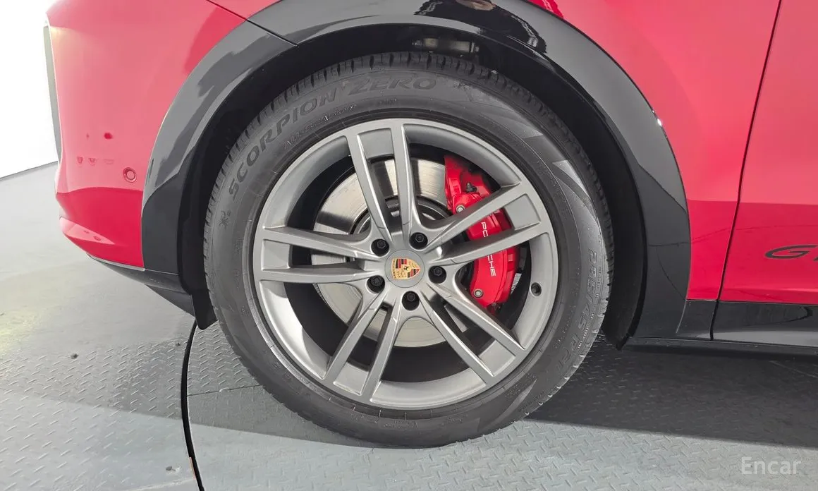 Фото 5 - Porsche Cayenne