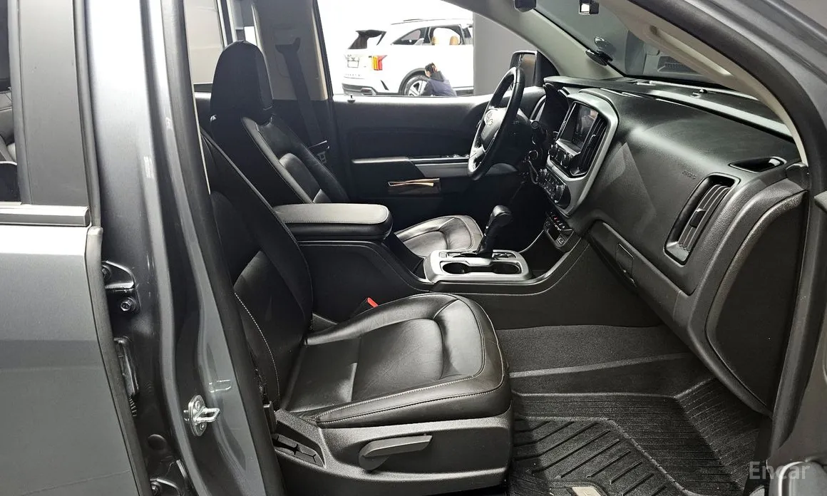 Фото 10 - Chevrolet Colorado