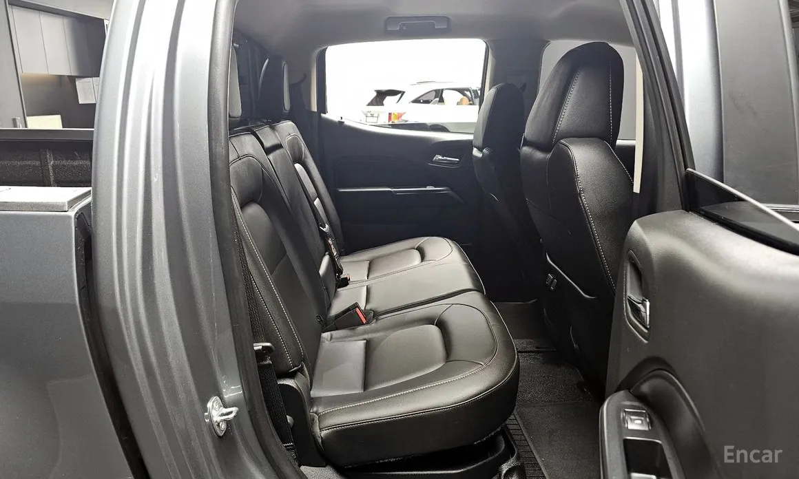 Фото 11 - Chevrolet Colorado